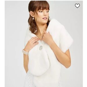 Brand new with tag Adrianna Papell Faux-Fur Embellished Shawl